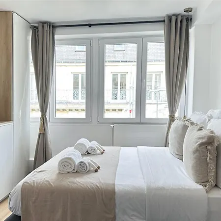 Brand New Near La Madeleine Apartment