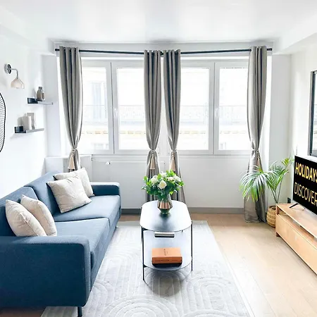 Brand New Near La Madeleine Apartment