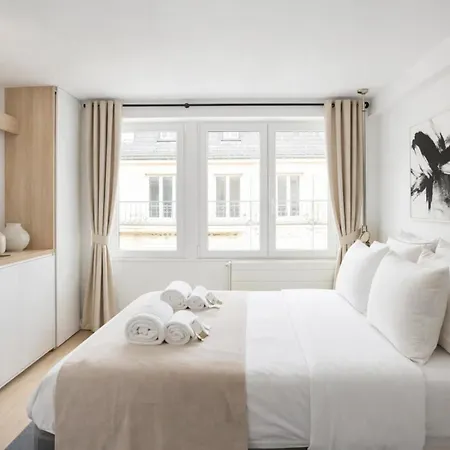 Apartamento Champs Elysees - Prestige With Lift For 5 París