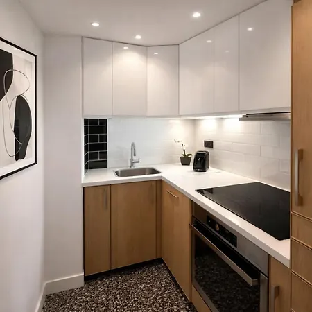 Champs Elysees - Prestige With Lift For 5 Apartamento París