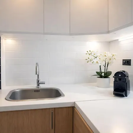 Apartamento Champs Elysees - Prestige With Lift For 5 París